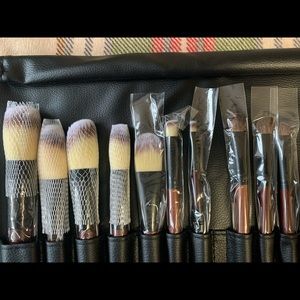 *SOLD* 26 Brush Set with Black Faux Leather Case